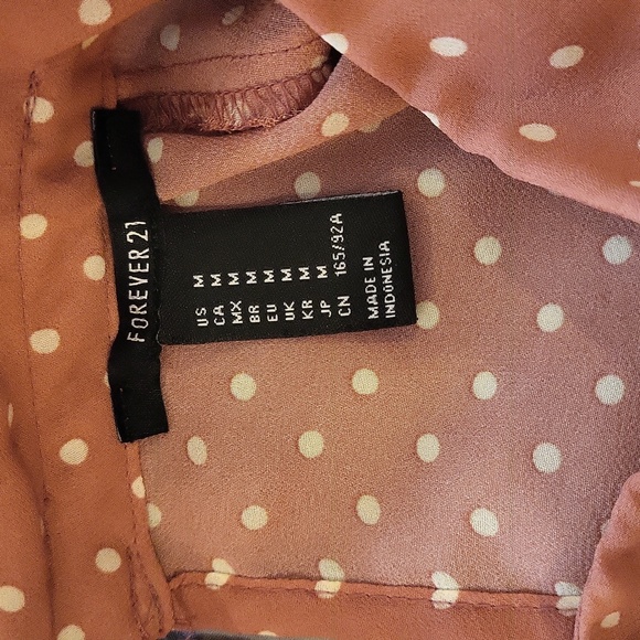 FOREVER 21 mauve pink cream polka dot long sleeve shirt blouse size medium - Picture 5 of 5